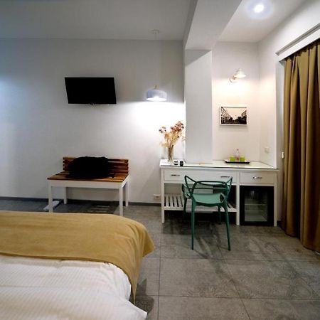 טיראנה Konak Rooms L Skanderbeg Square מראה חיצוני תמונה